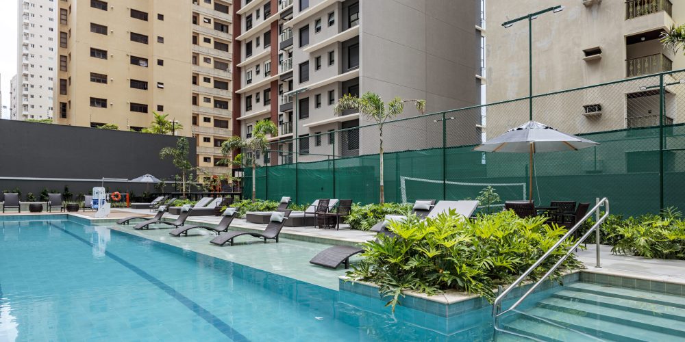 Piscina Edge