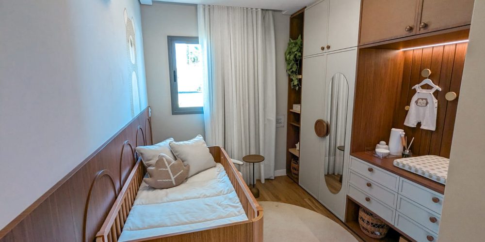 Lake_Louise-3-Suite-01